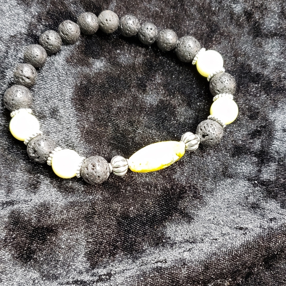Lava yellow jade bracelet